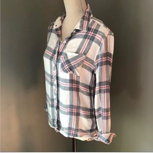 Plaid flannel shirt, so soft!